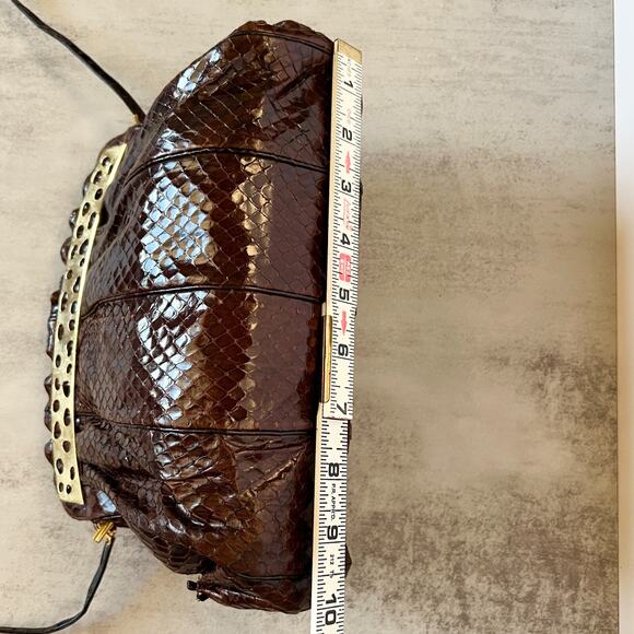 Judith Leiber Python Snake Skin Frame Bag Gold Tone Cutout Hardware Vintage - Picture 15 of 16